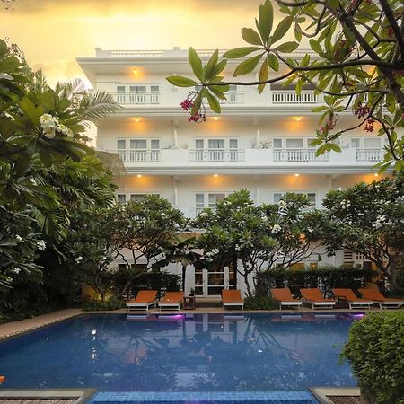 Amber Angkor Villa Hotel & Spa Ciudad de Siem Riep Exterior foto
